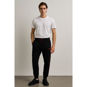 Hugo Boss HUGO Jogger Pants Mens‎ XL Black Red Plaid Fleece Lined Sweatpants